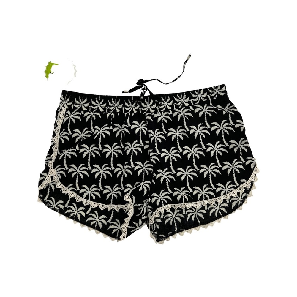 BREEZE EVER SHORTS